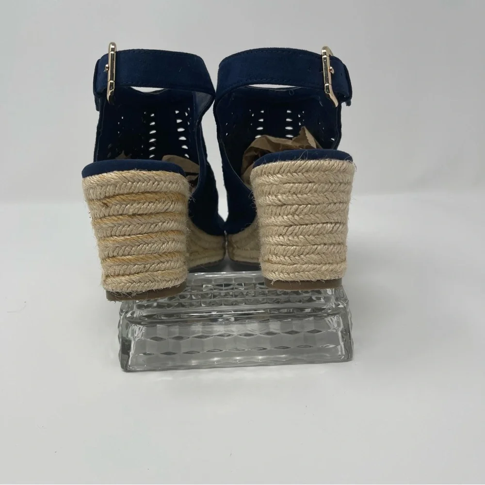 Liz Claiborne peep toe